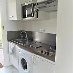 Merveilleux, Sur La Et Acces Direct A La Apartman *