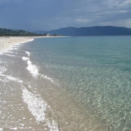 Apartment Merveilleux, Sur La Et Acces Direct A La Olmeto (Corsica)