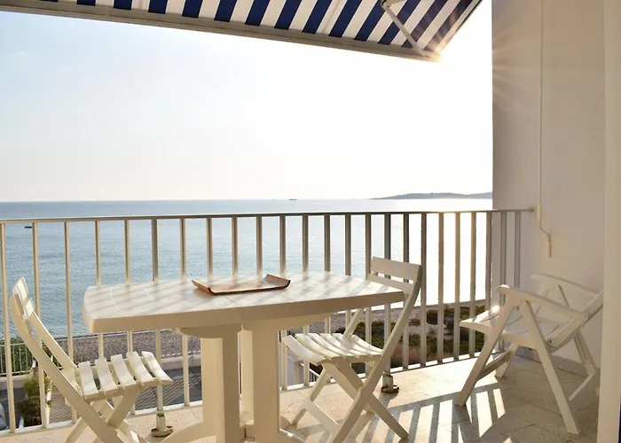 Merveilleux, Sur La Et Acces Direct A La Apartment *